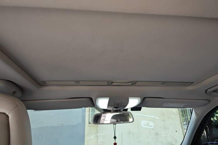 Used Mercedes-Benz C-Class 2013 C 260 Elegant Grand Edition Headliner