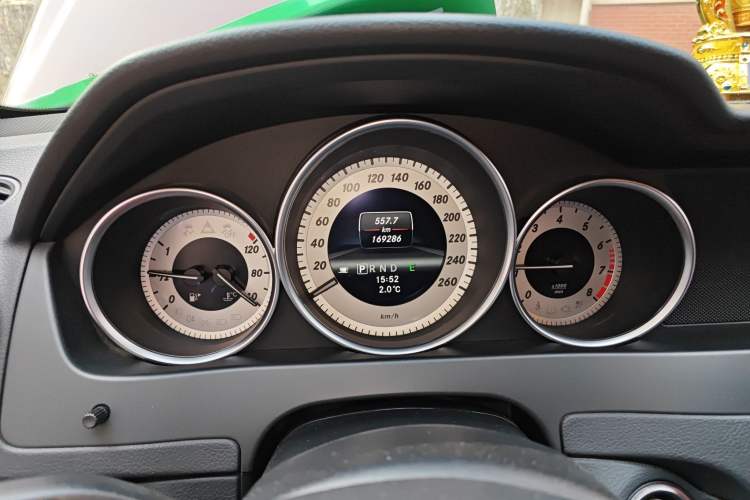 Used Mercedes-Benz C-Class 2013 C 260 CGI Fashion Model Instrument Cluster