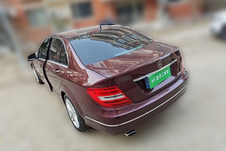 Used Mercedes-Benz C-Class 2013 C 260 CGI Fashion Model Rear Left 45 Deg