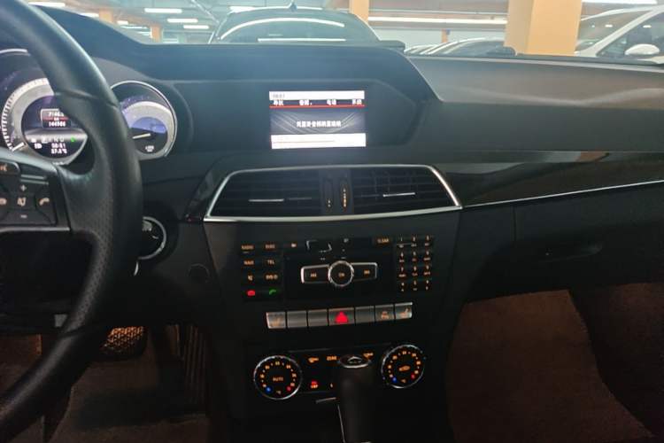 Used Mercedes-Benz C-Class 2013 C 260 CGI Fashion Model Audio And AC Panel