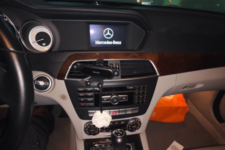 Used Mercedes-Benz C-Class 2013 C 260 CGI Elegant Model Audio And AC Panel