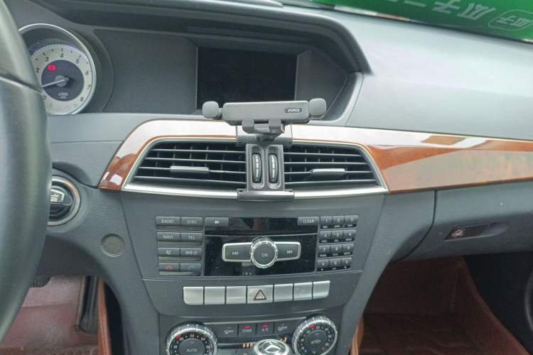 Used Mercedes-Benz C-Class 2013 C 260 CGI Elegant Model Audio And AC Panel