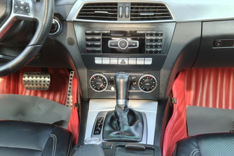 Used Mercedes-Benz C-Class 2013 C 180 Coupe Audio And AC Panel
