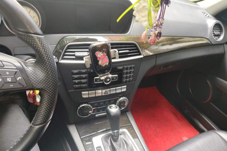 Used Mercedes-Benz C-Class 2013 C 260 CGI Fashion Model Audio And AC Panel