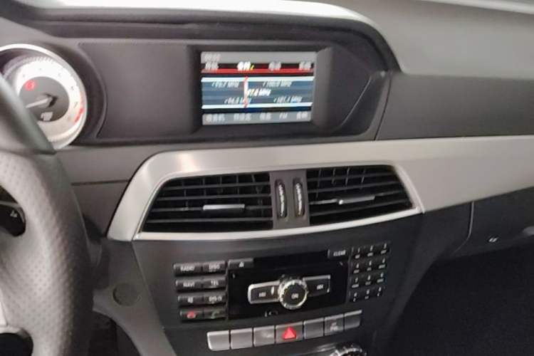 Used Mercedes-Benz C-Class 2013 C 180 Coupe Audio And AC Panel