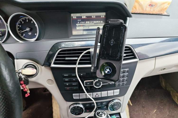 Used Mercedes-Benz C-Class 2013 C 180 Classic Grand Edition Audio And AC Panel