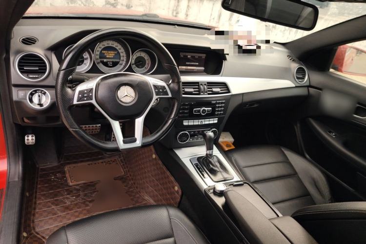Used Mercedes-Benz C-Class 2013 C 180 Coupe Center Console