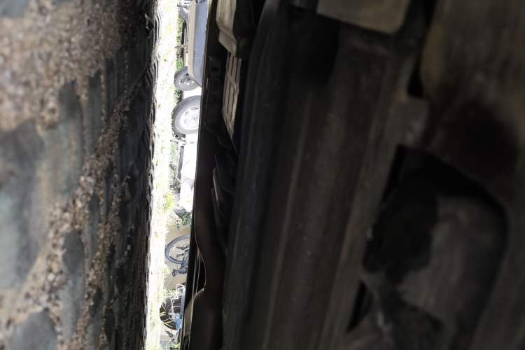 Used Mercedes-Benz C-Class 2013 C 260 Elegant Grand Edition Chassis Front Left