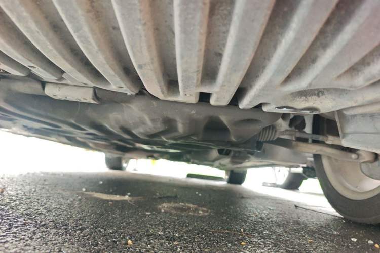 Used Mercedes-Benz C-Class 2013 C 180 Classic Grand Edition Chassis Front