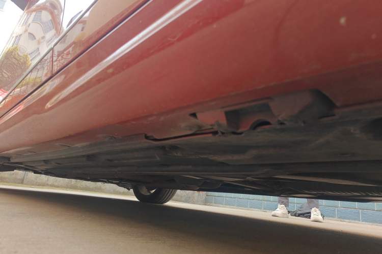 Used Mercedes-Benz C-Class 2013 C 300 Sport Grand Edition Chassis Rear Left