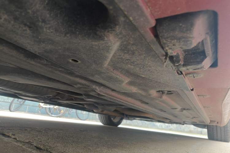 Used Mercedes-Benz C-Class 2013 C 300 Sport Grand Edition Chassis Rear Right