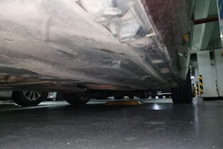 Used Mercedes-Benz C-Class 2013 C 260 CGI Elegant Model Chassis Rear Right