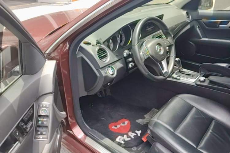 Used Mercedes-Benz C-Class 2013 C 260 CGI Fashion Model Driver Seat
