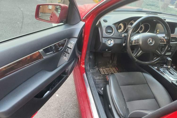 Used Mercedes-Benz C-Class 2013 C 260 CGI Elegant Model Driver Seat