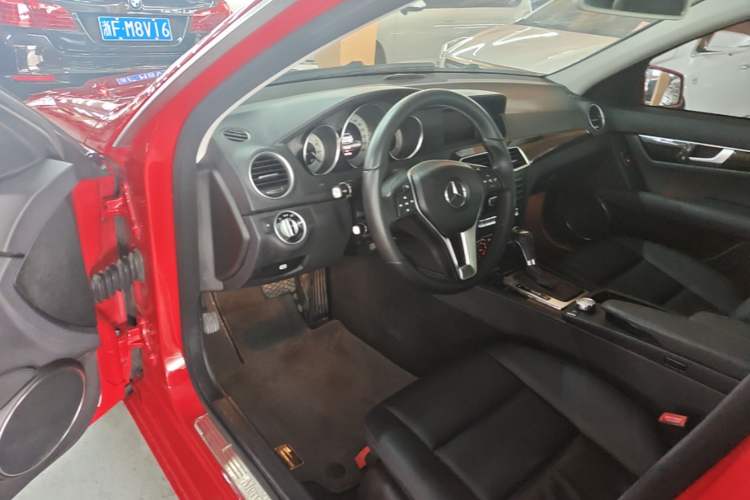 Used Mercedes-Benz C-Class 2013 C 260 CGI Fashion Model Driver Seat