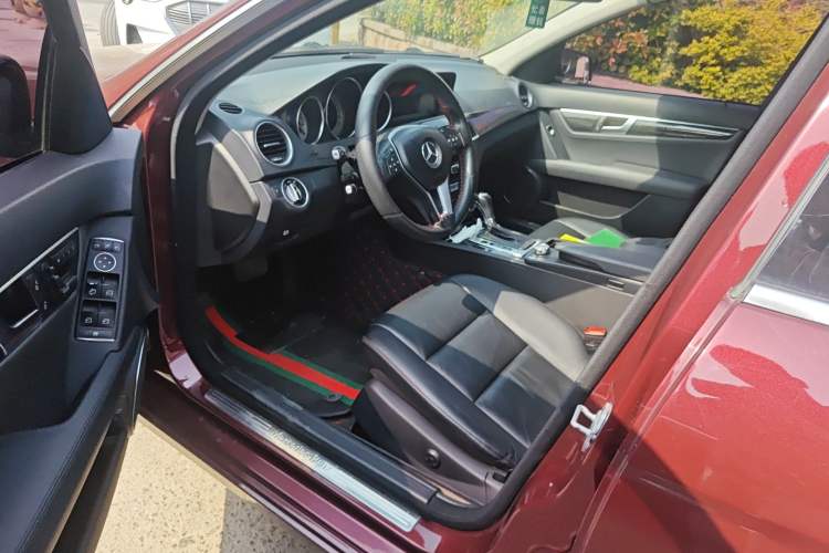 Used Mercedes-Benz C-Class 2013 C 260 CGI Fashion Model Driver Seat