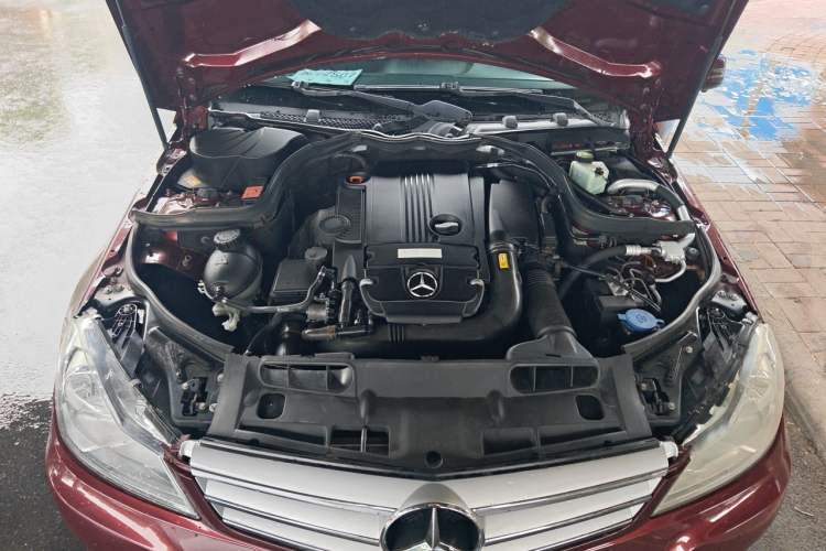 Used Mercedes-Benz C-Class 2013 C 180 CGI Classic Engine Bay