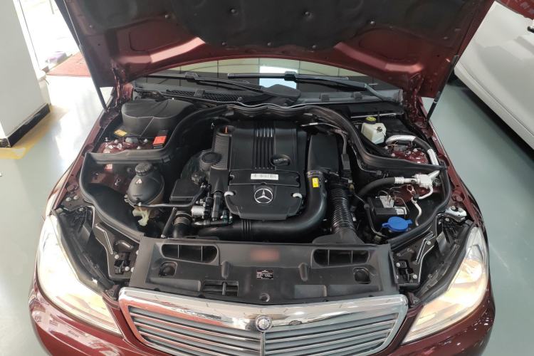 Used Mercedes-Benz C-Class 2013 C 180 Classic Grand Edition Engine Bay