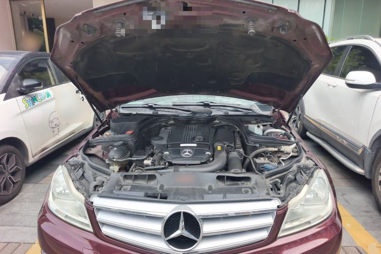 Used Mercedes-Benz C-Class 2013 C 180 Classic Grand Edition Engine Bay