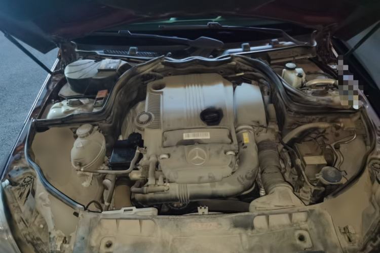 Used Mercedes-Benz C-Class 2013 C 180 Classic Grand Edition Engine Bay