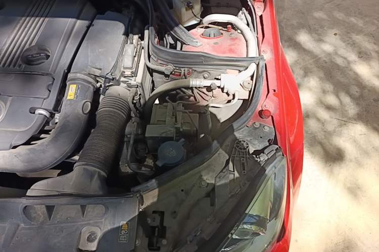 Used Mercedes-Benz C-Class 2013 C 180 Coupe Engine Bay Left