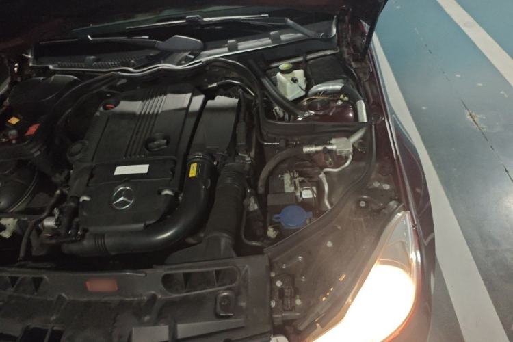 Used Mercedes-Benz C-Class 2013 C 260 Elegant Grand Edition Engine Bay Left