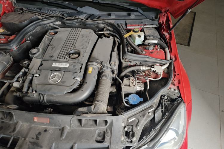 Used Mercedes-Benz C-Class 2013 C 260 CGI Fashion Model Engine Bay Left