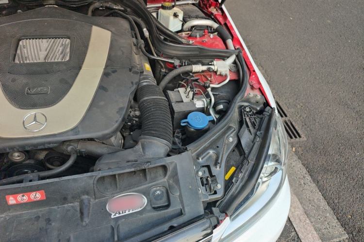 Used Mercedes-Benz C-Class 2013 C 300 Sport Grand Edition Engine Bay Left