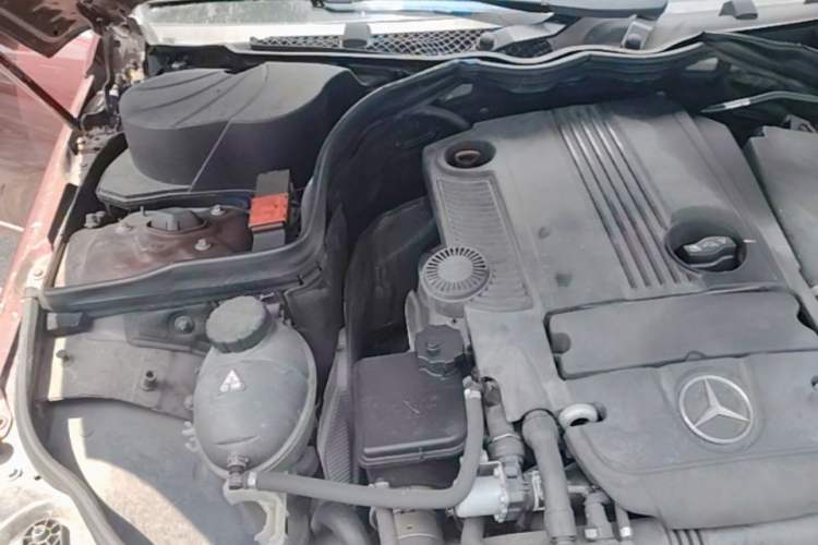 Used Mercedes-Benz C-Class 2013 C 260 CGI Fashion Model Engine Bay Right