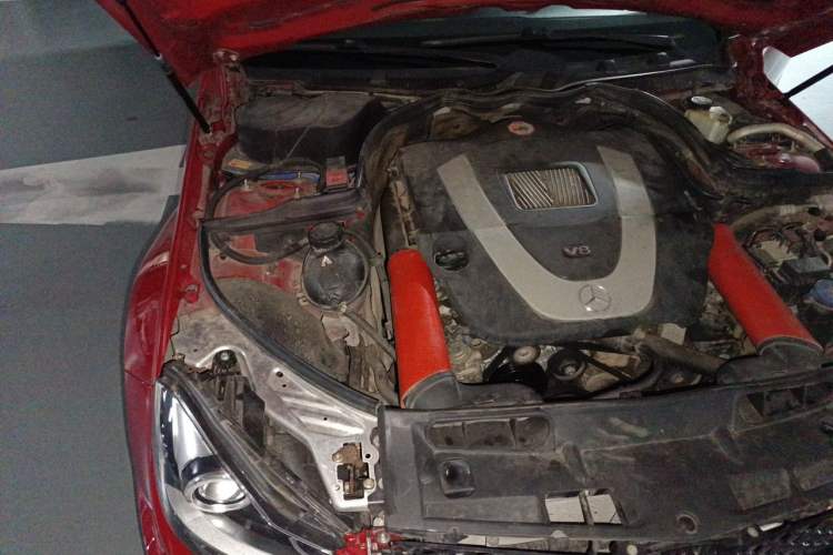 Used Mercedes-Benz C-Class 2013 C 300 Sport Grand Edition Engine Bay Right