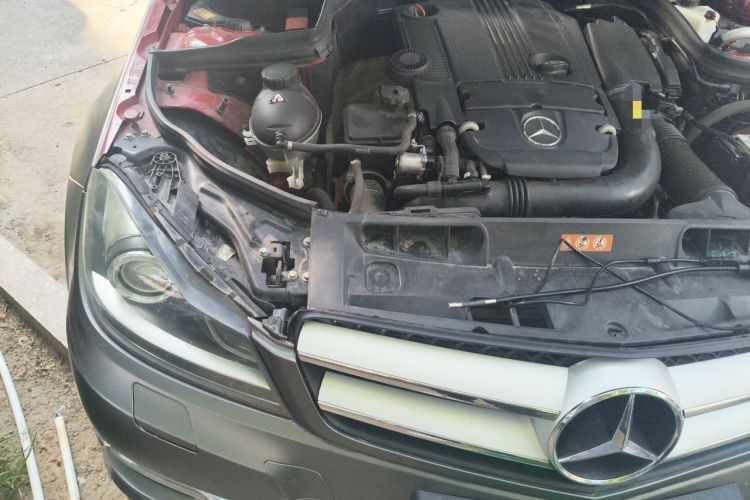 Used Mercedes-Benz C-Class 2013 C 180 Coupe Engine Bay Right