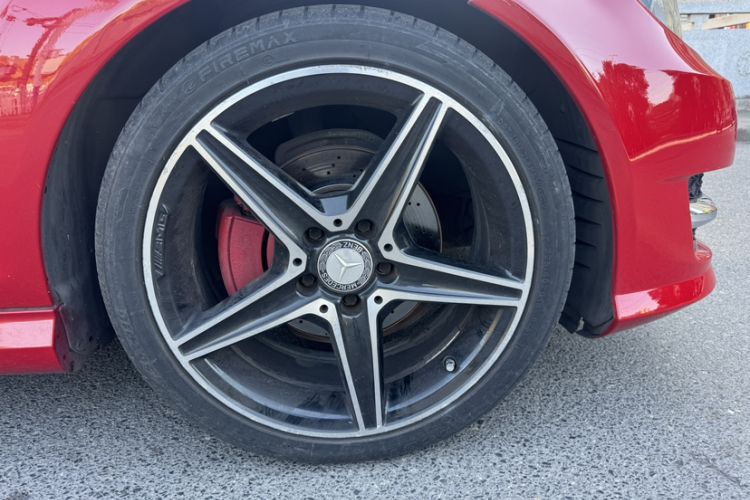 Used Mercedes-Benz C-Class 2013 C 180 Coupe Exterior 10