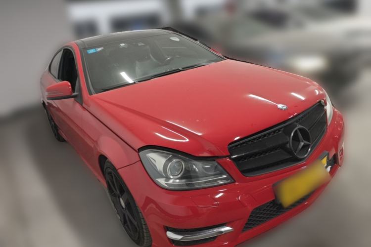Used Mercedes-Benz C-Class 2013 C 180 Coupe Front Right 45 Deg