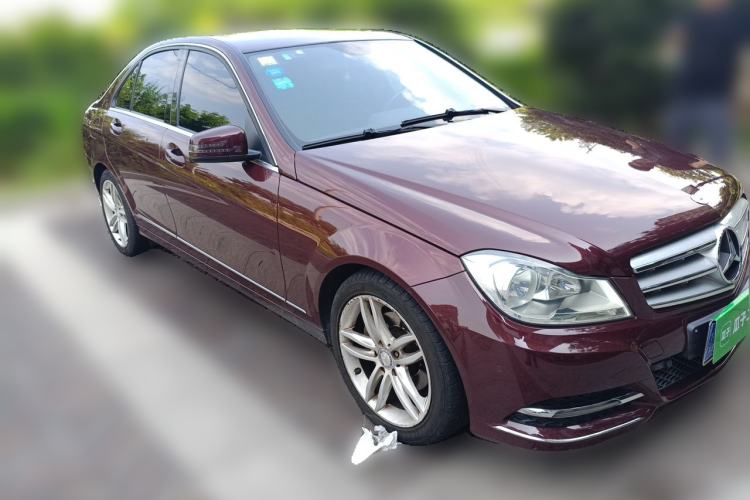 Used Mercedes-Benz C-Class 2013 C 260 CGI Elegant Model Front Right 45 Deg