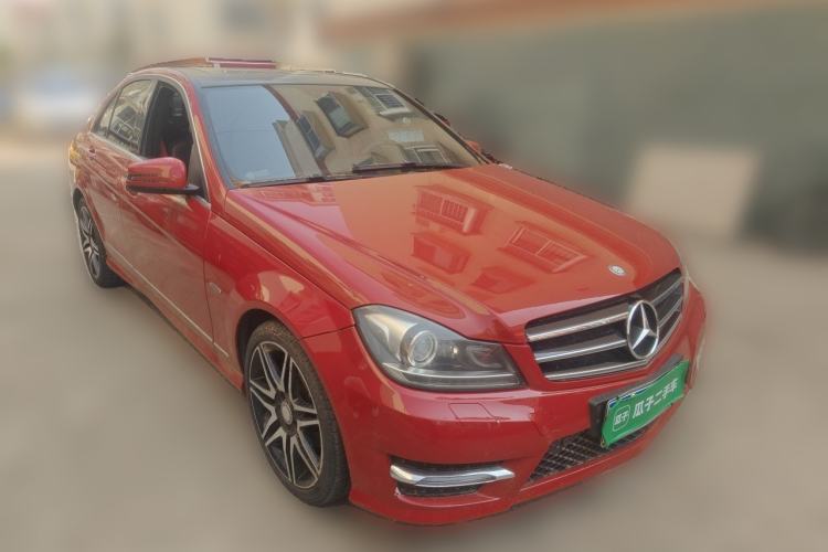 Used Mercedes-Benz C-Class 2013 C 300 Sport Grand Edition Front Right 45 Deg