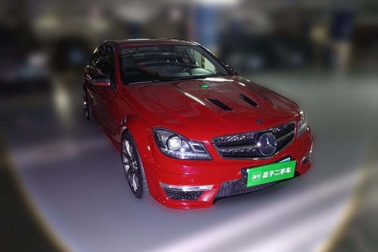 Used Mercedes-Benz C-Class 2013 C 300 Sport Grand Edition Front Right 45 Deg