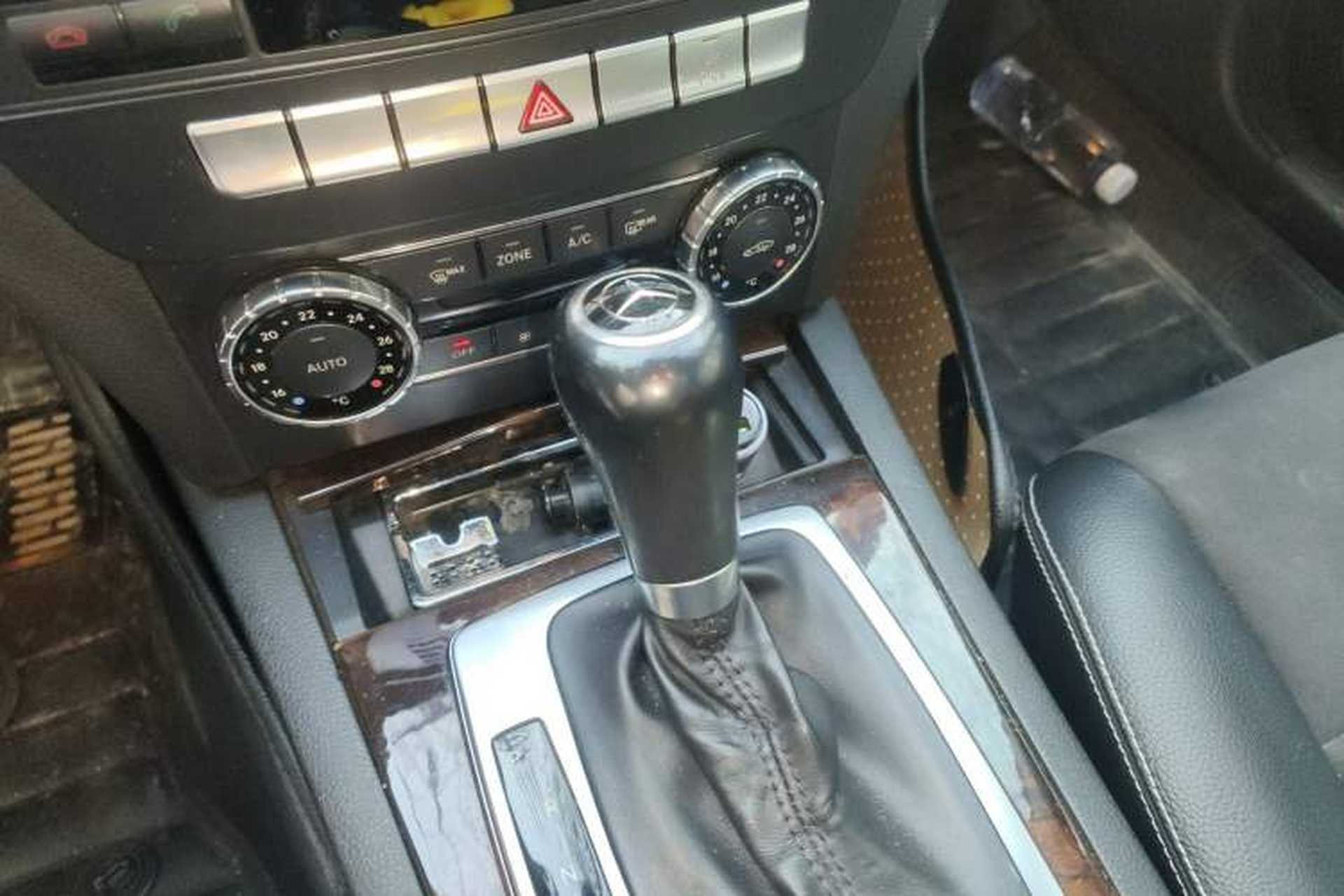 Used Mercedes-Benz C-Class 2013 C 260 CGI Elegant Model Gear Lever