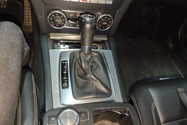 Used Mercedes-Benz C-Class 2013 C 180 Coupe Gear Lever