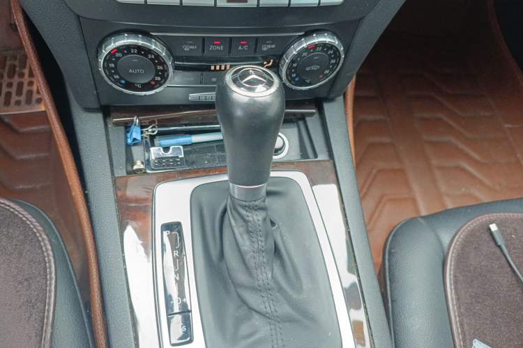 Used Mercedes-Benz C-Class 2013 C 260 CGI Elegant Model Gear Lever