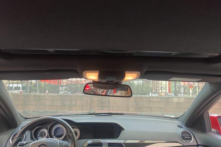 Used Mercedes-Benz C-Class 2013 C 300 Sport Grand Edition Headliner