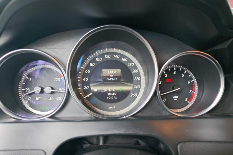 Used Mercedes-Benz C-Class 2013 C 180 CGI Classic Instrument Cluster