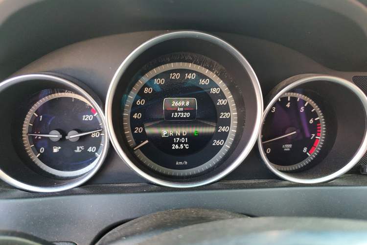 Used Mercedes-Benz C-Class 2013 C 180 Classic Grand Edition Instrument Cluster