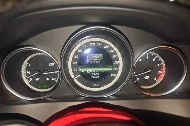 Used Mercedes-Benz C-Class 2013 C 180 CGI Classic Instrument Cluster
