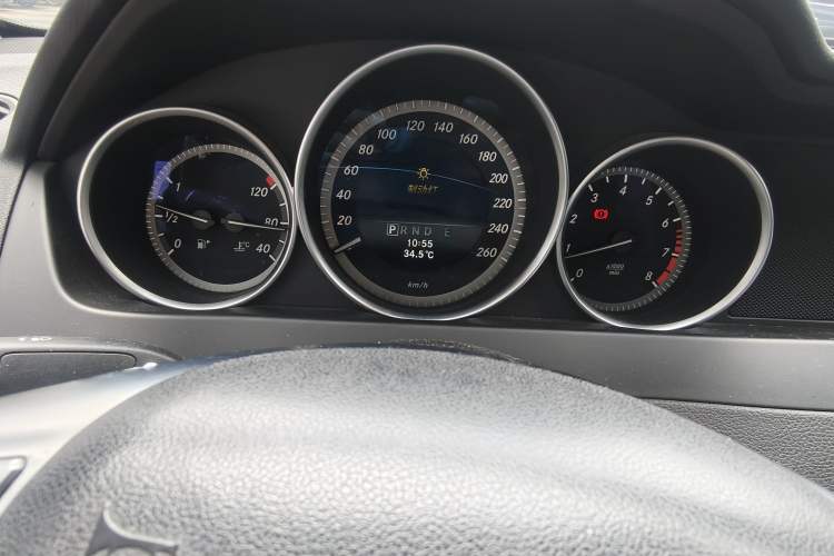 Used Mercedes-Benz C-Class 2013 C 180 Classic Grand Edition Instrument Cluster