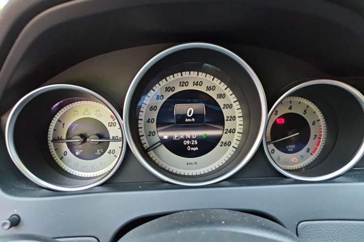 Used Mercedes-Benz C-Class 2013 C 260 Fashion Edition Grand Edition Instrument Cluster