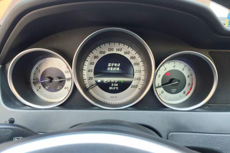Used Mercedes-Benz C-Class 2013 C 260 CGI Fashion Model Instrument Cluster