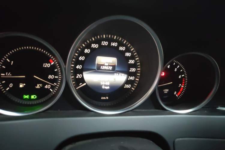 Used Mercedes-Benz C-Class 2013 C 180 Classic Grand Edition Instrument Cluster
