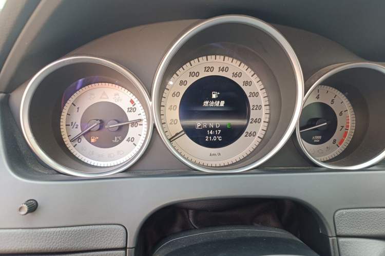 Used Mercedes-Benz C-Class 2013 C 260 CGI Fashion Model Instrument Cluster