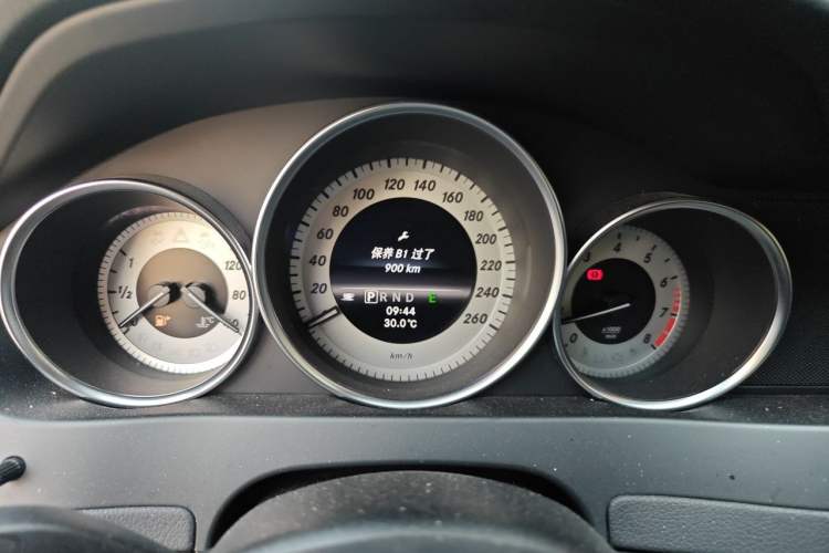 Used Mercedes-Benz C-Class 2013 C 260 CGI Fashion Model Instrument Cluster