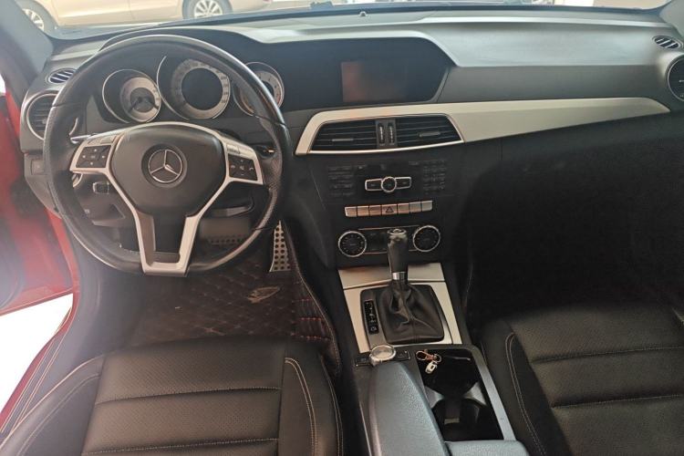 Used Mercedes-Benz C-Class 2013 C 180 Coupe Interior 2